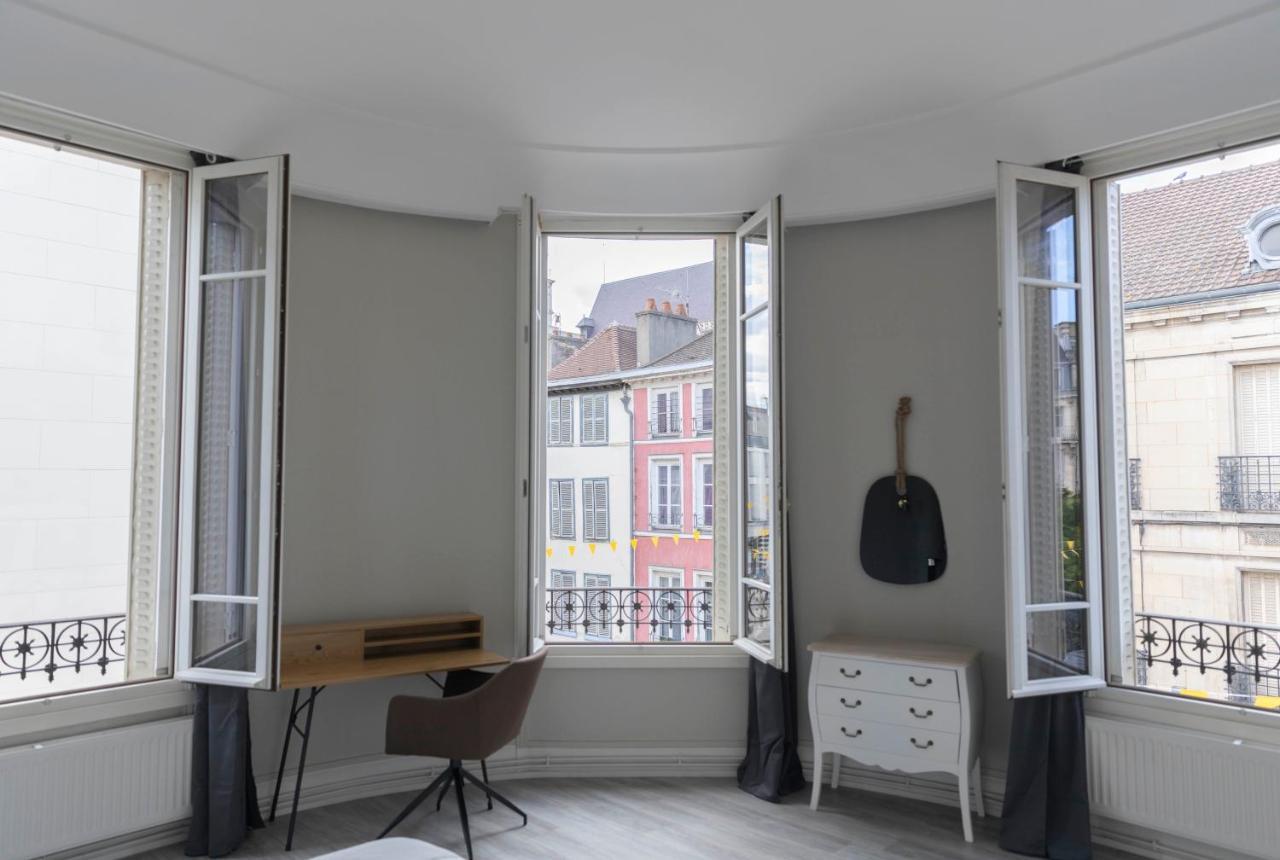 Exceptionnel Appart Haussmannien Au Coeur De Ville Troyes Luaran gambar